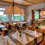 ゲストハウス Landgasthof 
